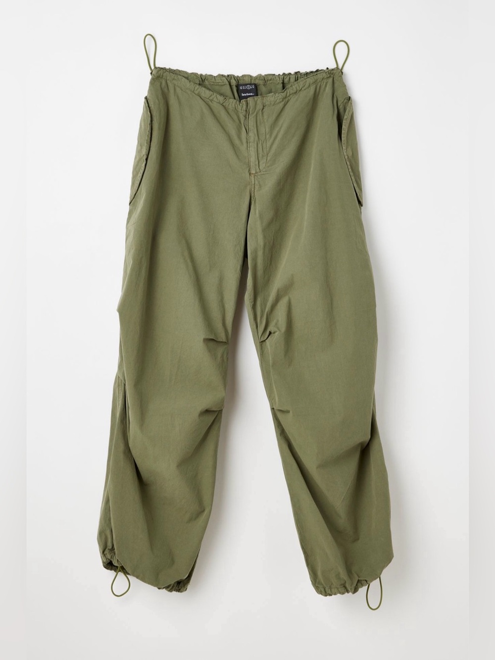 Urban Outfitters iets frans… Balloon Cargo Pants
